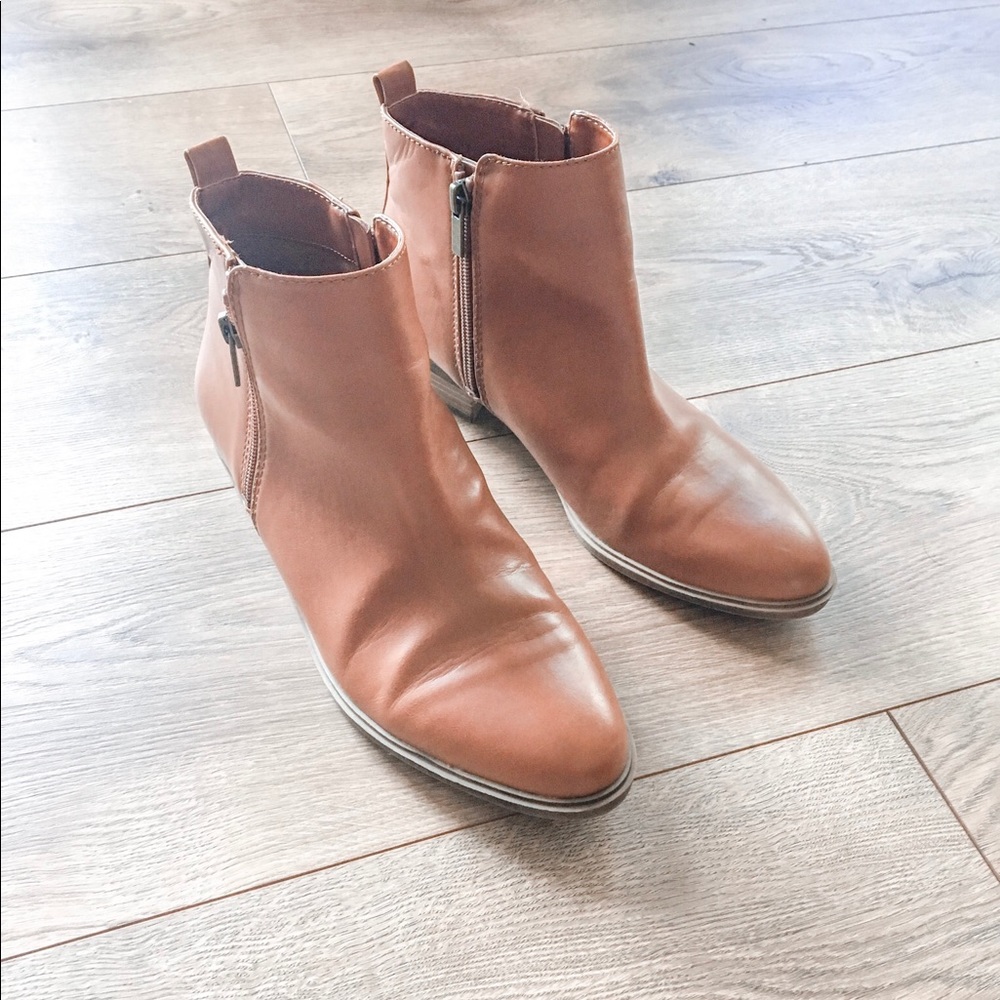 Chaps Cognac Ankle Boots